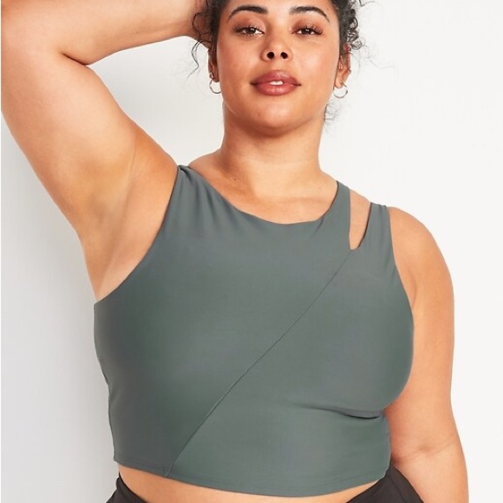Old Navy Active Powersoft Crop Top - image 2